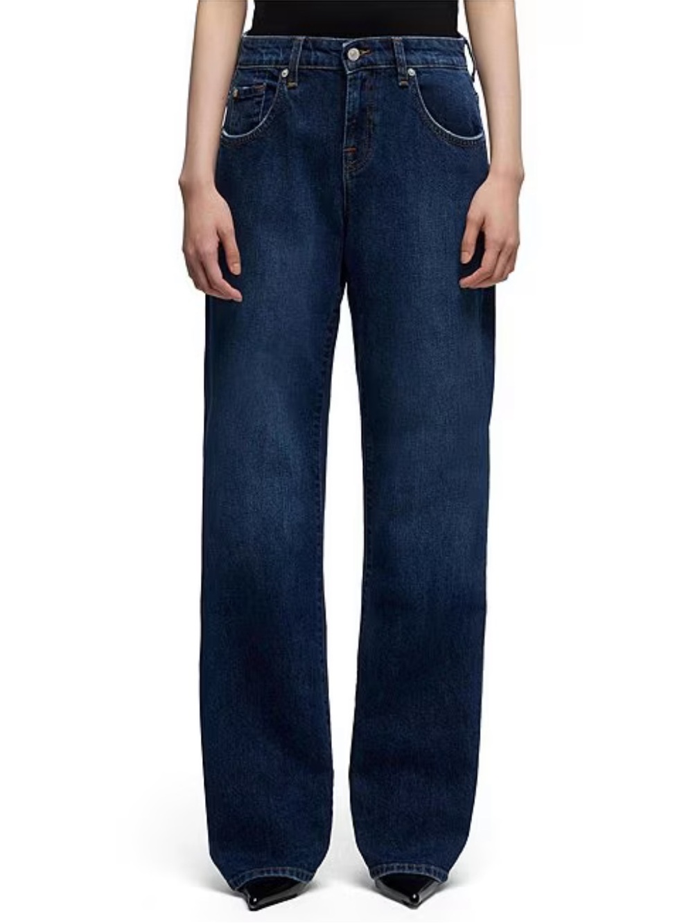 NWT🌷7 For All Mankind Low Rise Straight Leg Medium Wash Denim Jeans